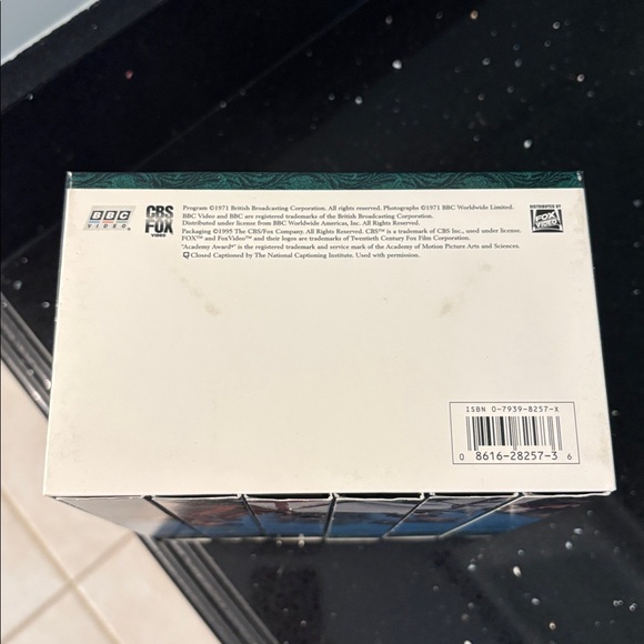 BBC Video - Elizabeth R (VHS, 1995, 6-Tape Set) Glenda Jackson Historical Drama - Picture 9 of 13